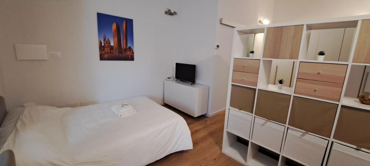 Piazza La Veneta New Very Close To The Center University And Hsorsola Bologne Extérieur photo